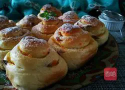 Illustration of how to make sugar orange bread rolls 18