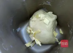 Illustration of how to make hand-torn flower loaf 2