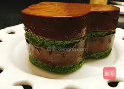 Illustration of how to make matcha chocolate mousse 17