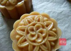 Cranberry Coconut Mooncake Recipe Illustration 15