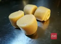 Illustration of how to make puff pastry mooncakes 4