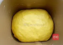 Illustration of how to make pumpkin and coconut breadsticks 4