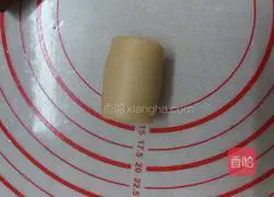 Illustration of how to make fresh meat mooncakes 9