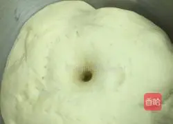 Illustration of how to make chive bread 3