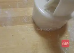 Illustration of how to make snowskin mooncakes 9 