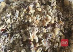 Illustration of how to make five-nut mooncake fillings 6