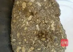 Illustration of making oatmeal coarse grain biscuits 5