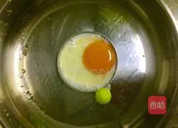 Illustration of how to make rye multigrain toast and pickled cucumber pocket bags 2