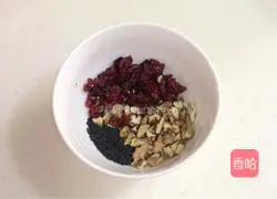 Illustration of how to make oatmeal and honey soft European buns 2