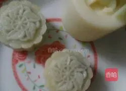 Illustration of making homemade snowskin mooncakes 12