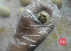 Cantonese five-nut mooncake recipe 12