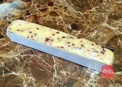 Illustration of how to make cranberry cookies 9