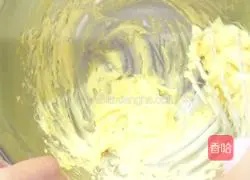 Illustration of how to make kiwi biscuits with green juice 3 