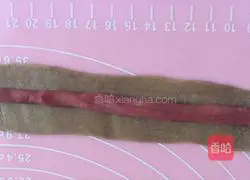 Illustration of how to make leopard print toast 12