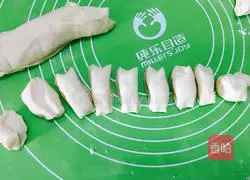 Illustration of how to make sesame buns 10