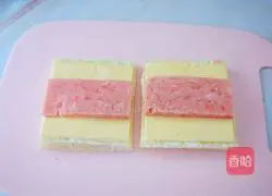 Illustration 6 of how to make egg cheese toast