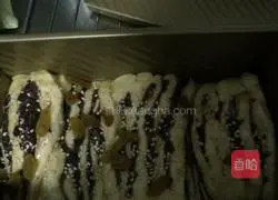 Red Bean Toast Recipe Illustration 5