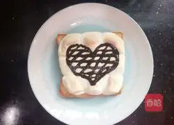 Marshmallow Love Toast Recipe Illustration 5