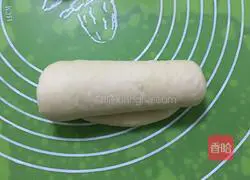 Illustration of how to make morning fast toast slices 11