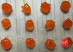 Yellow Lotus Seed Mooncake Recipe Illustration 5