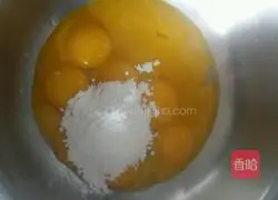 Illustration of making finger biscuits 3