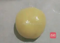 Illustration of how to make homemade five-nut mooncakes 12