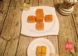 Cantonese egg yolk mooncake recipe 10