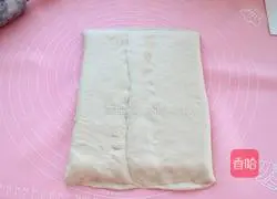 Illustration of how to make croissants 6