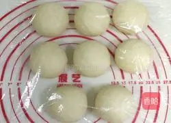 Corn Sausage Bread Recipe Illustration 5