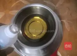 Cantonese-style mooncakes (egg yolk and white lotus paste) Illustration of how to do it 2