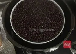 Red bean paste mooncake recipe 5