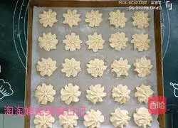 Sakura Cookies Illustration of how to do it 8