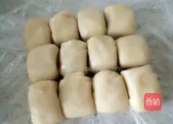 Illustration of how to make Su-style fresh meat mooncakes 3