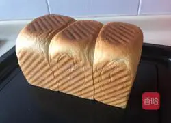 Honey Bread Recipe Illustration 9