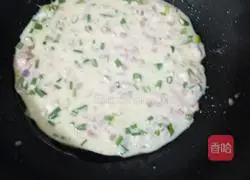 Illustration of how to make scallion pancake 5