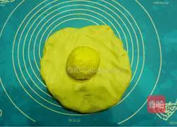 Illustration of how to make chive soda crackers 4