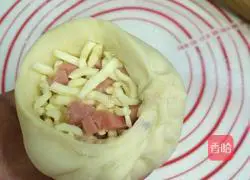 Cheese Lava Bread Recipe Illustration 8