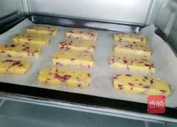Cranberry Cookie Recipe Illustration 12