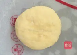 Illustration of how to make popcorn strawberry jam buns 4