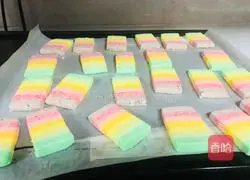 Illustration of how to make rainbow cookies 13