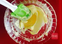 Red Bean Crispy Pineapple Toast Recipe Illustration 2