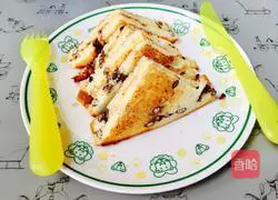Illustration of how to make cheese and red bean toast sandwich 8
