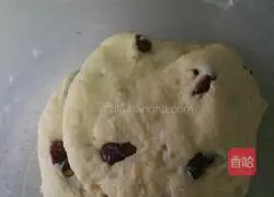 Cranberry Scones Recipe Illustration 3