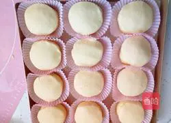 Illustration of how to make puff pastry buns 17