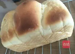 Illustration of how to make milk toast 19