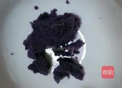 Illustration of how to make black sesame and purple sweet potato biscuits 2