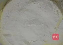 How to make egg yolk biscuits Illustration 3