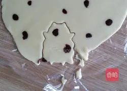 Illustration of how to make small animal cookies 7