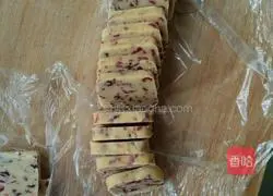 Illustration of how to make cranberry cookies 2