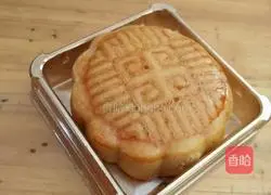 Cantonese egg yolk mooncake recipe 7